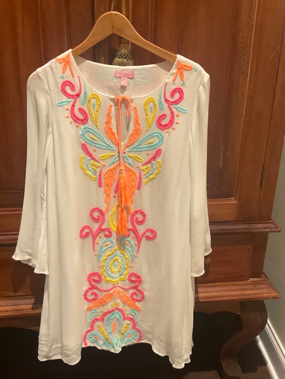 Lilly Pulitzer Ellie Tunic  Embroidered  Dress, Color White/ Neon, Size M